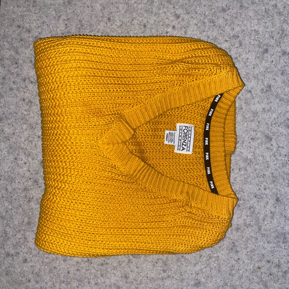 VS PINK oversized boyfriend sweater